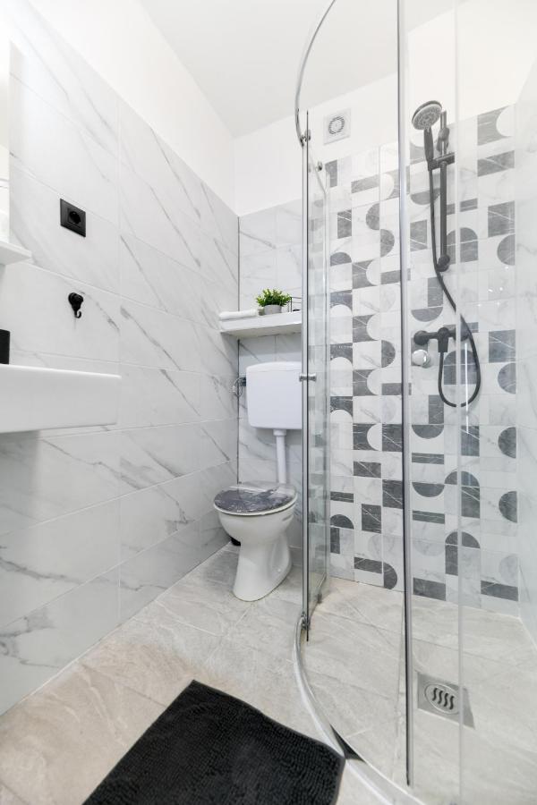 Lusy Lo Appartement Zadar